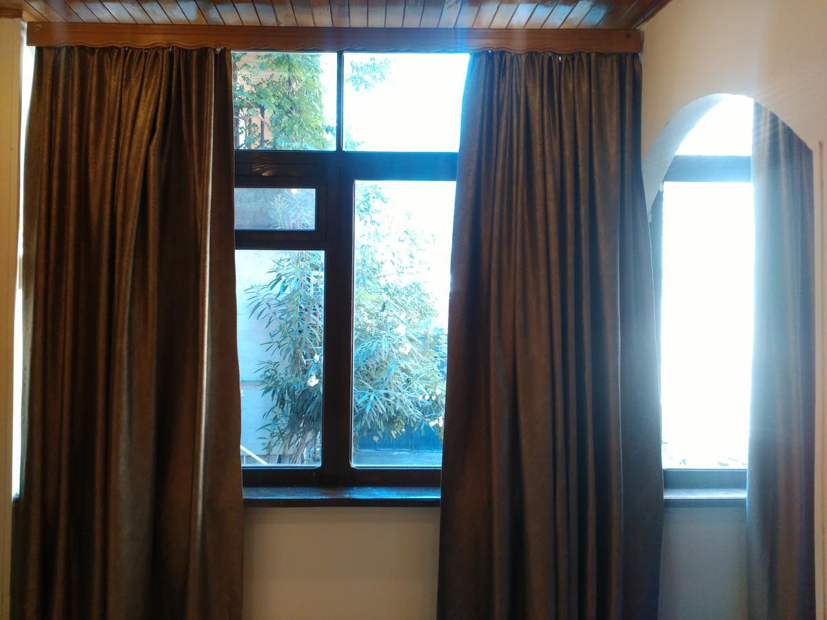 "Green Way" Guest House Tbilisi Ngoại thất bức ảnh
