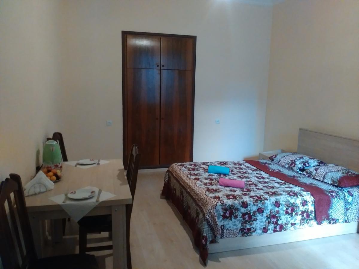 "Green Way" Guest House Tbilisi Ngoại thất bức ảnh